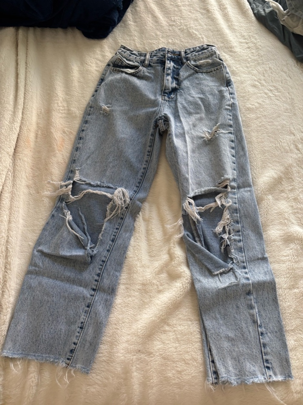 Light Blue Distressed Women’s Jeans